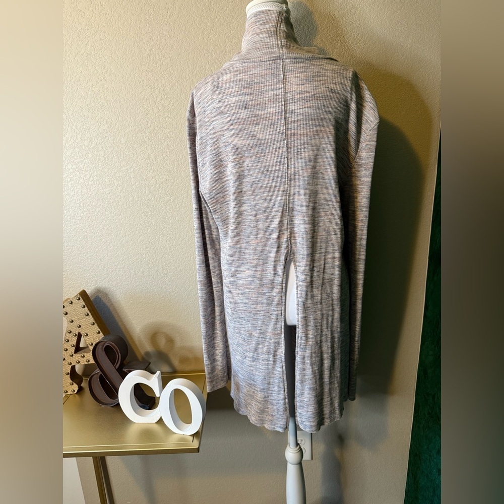Free People We the Free Stone Cold Split Back Turtleneck Pullover-Marled Grey- M - Picture 3 of 5